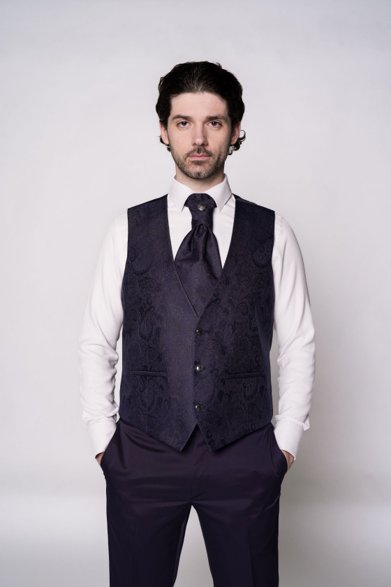 Aubergine Noble