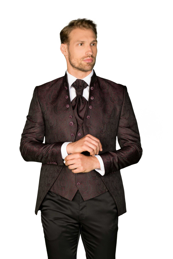 Maroon Sultan